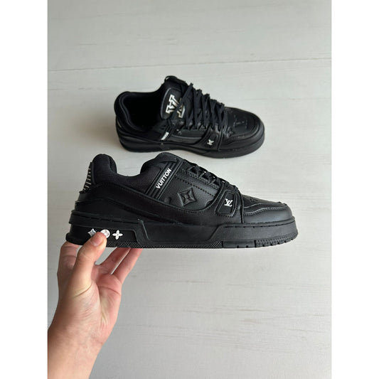 Louis Vuitton Trainers Black And White