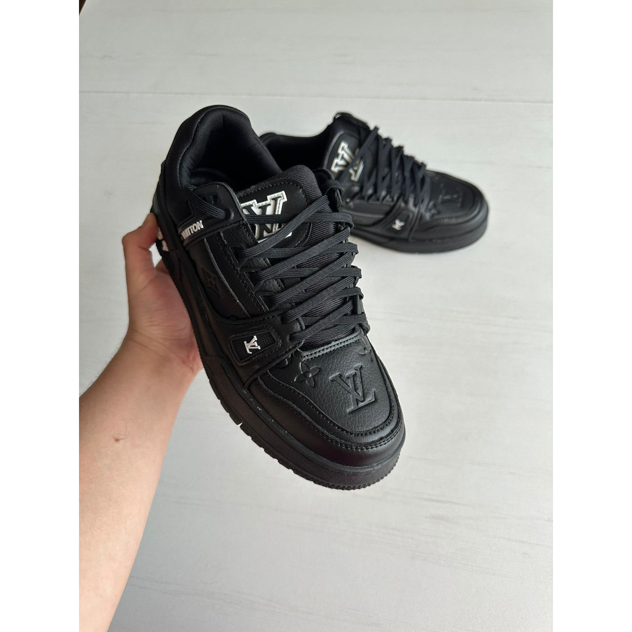 Louis Vuitton Trainers Black And White